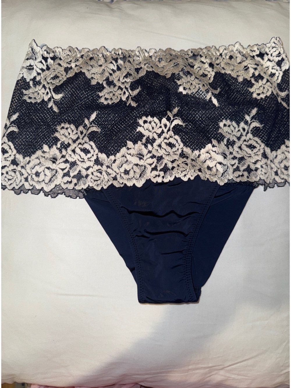 intimissimi Navy Blue & Cream Lace Bikini Panty